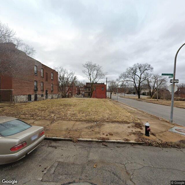 4300 Strodtman Pl