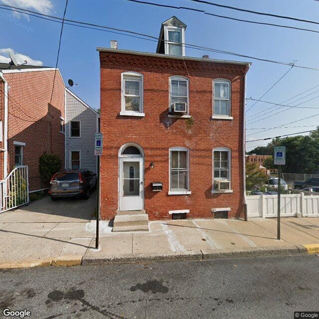 435 Howard Ave
