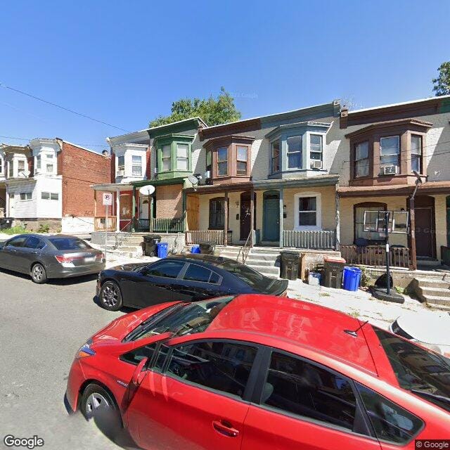 439 Crescent St
