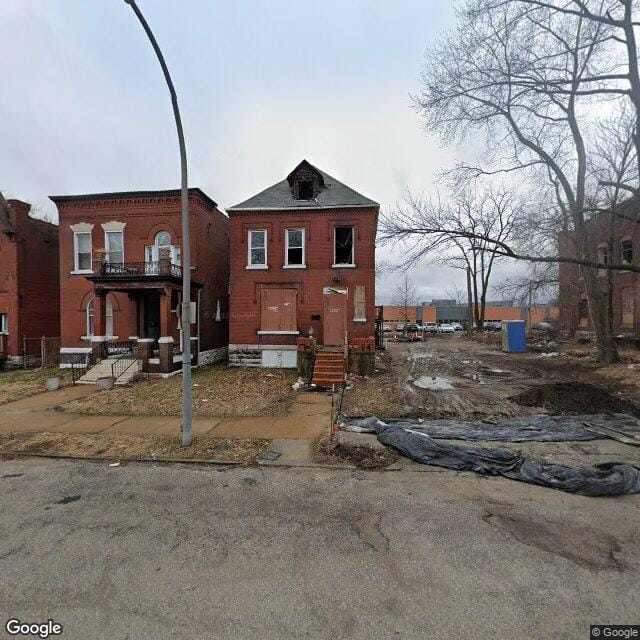 4407 Strodtman Pl