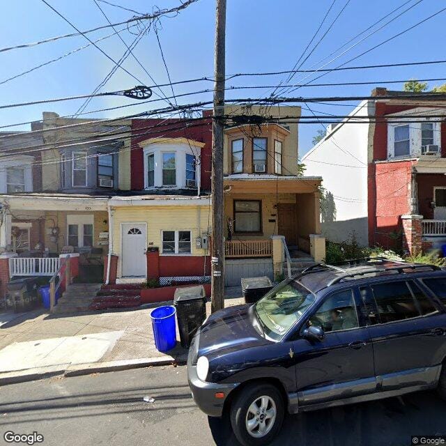 446 Crescent St
