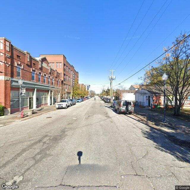 4th St Apts