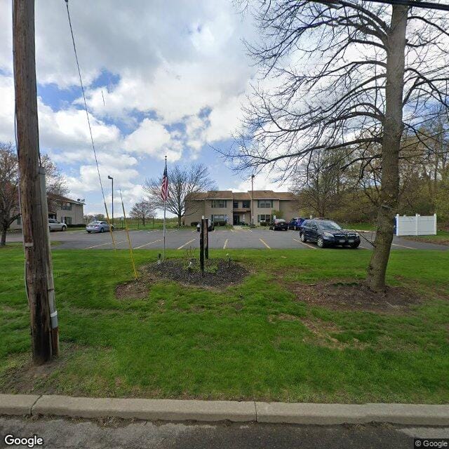 508 E Main St