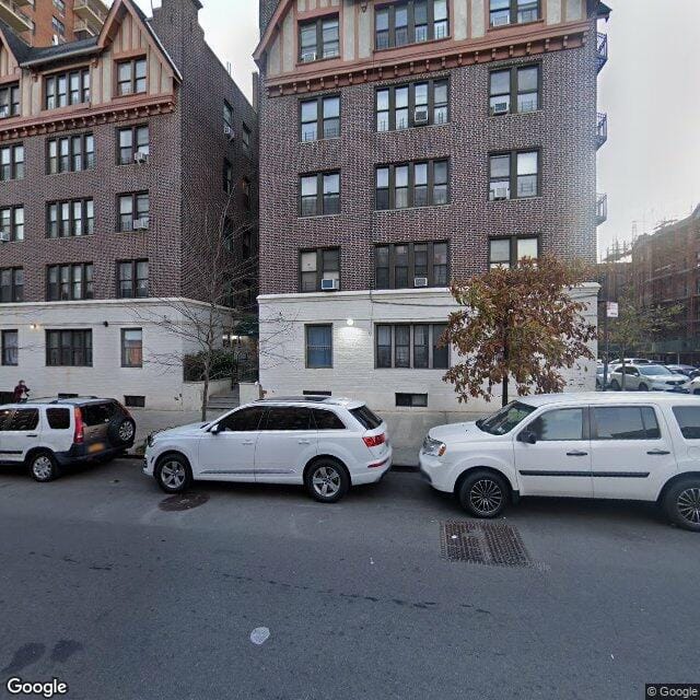 518 W 204th St