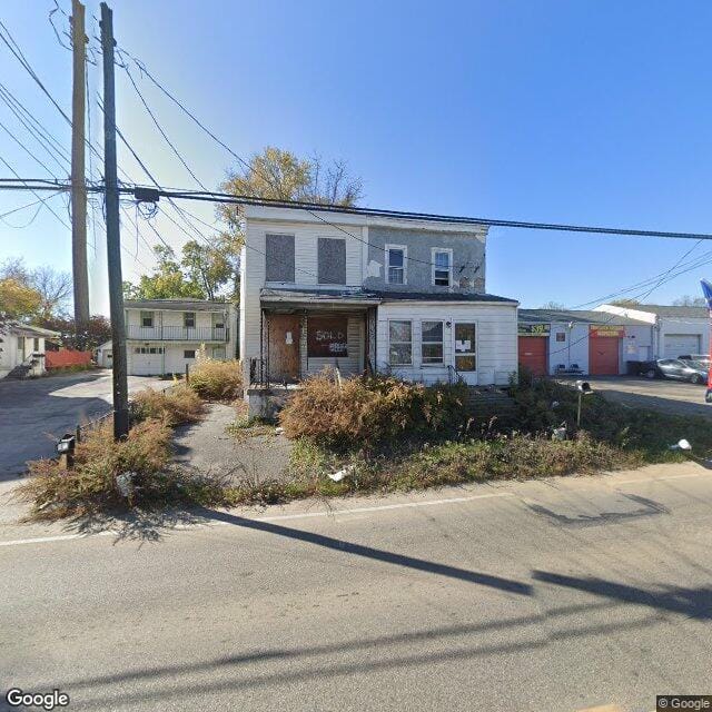 518 W Oak Ln