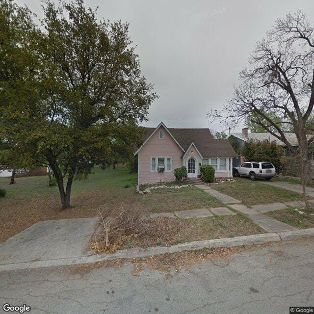 519 Elmhurst Ave