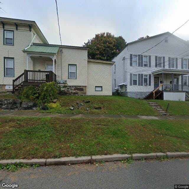 52 58 Petrie Street