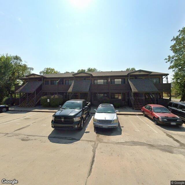 5225 27 North Brighton Pl