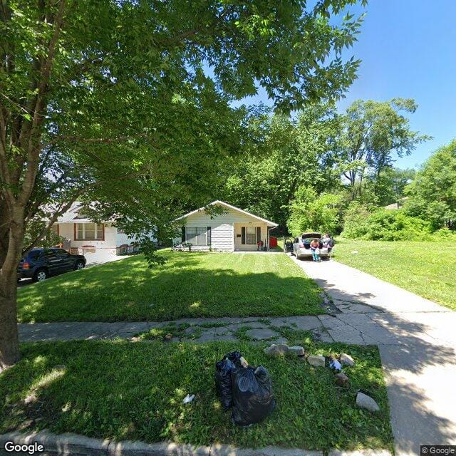 5530 Brooklyn Ave
