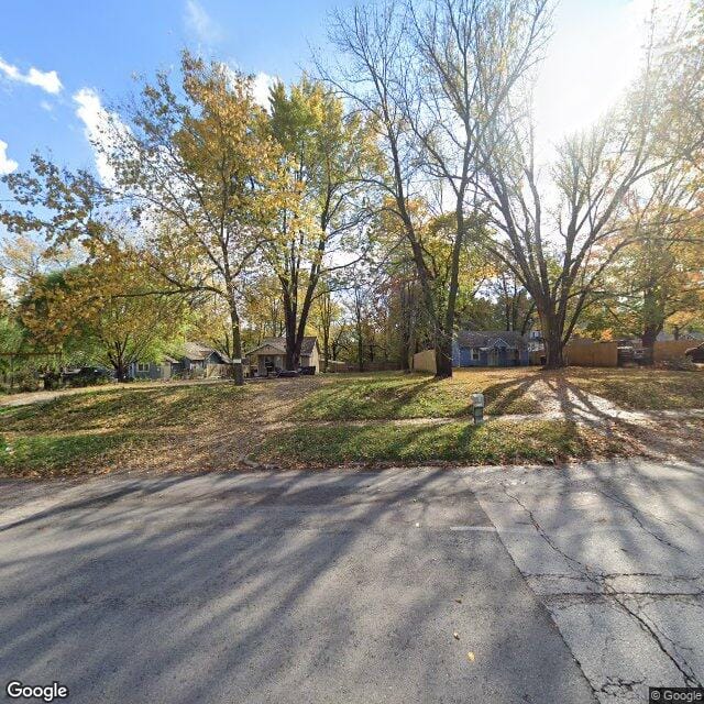 5609 E 23rd St