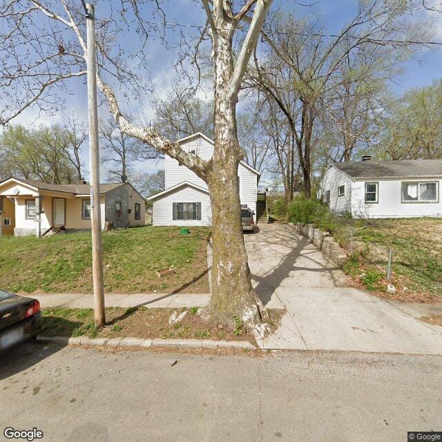 5716 Mersington Ave