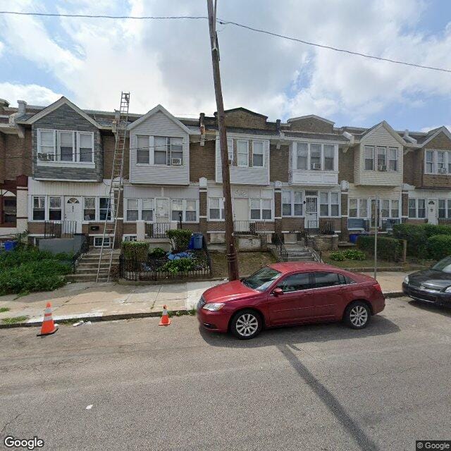 6076 Chester Ave