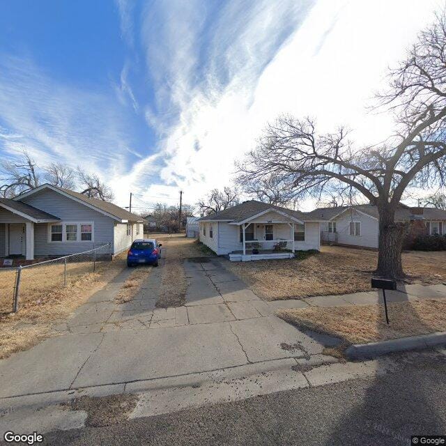 609 S Virginia St