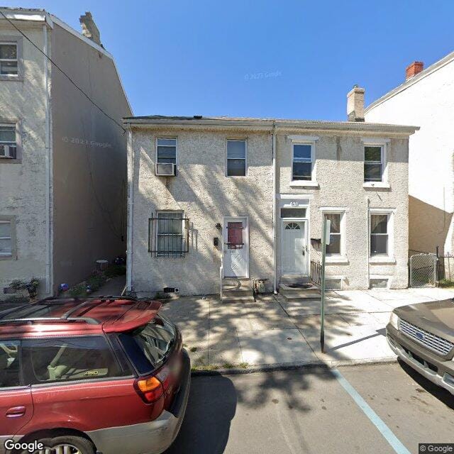 611 Green St