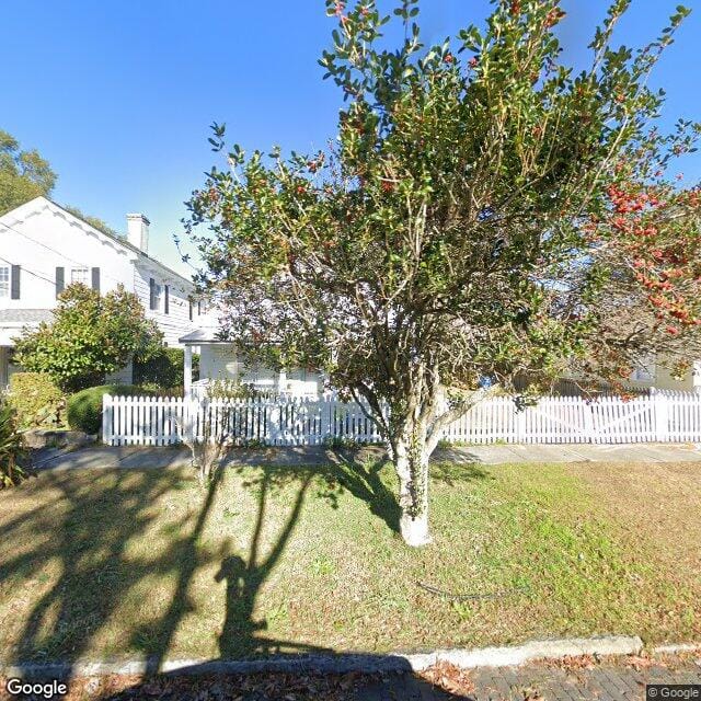 615 Bladen St