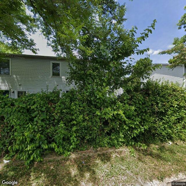 627 Watson St