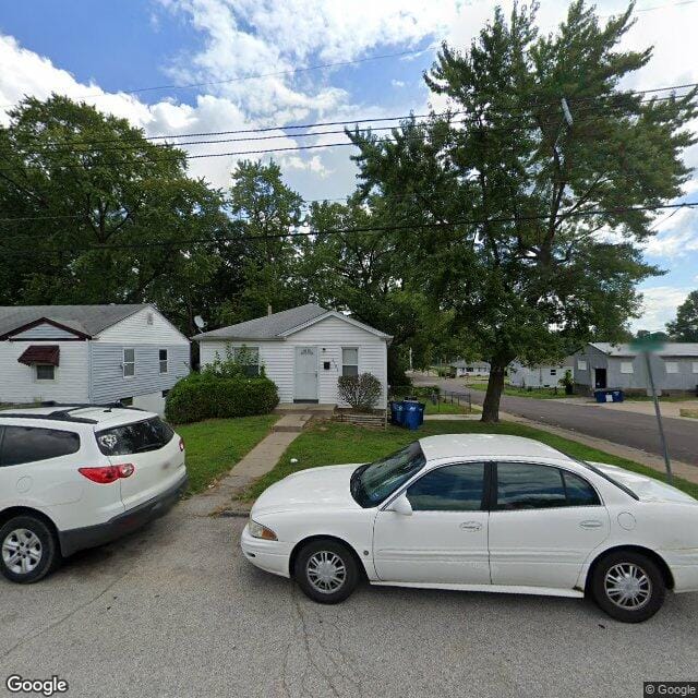 6304 Hancock Ave