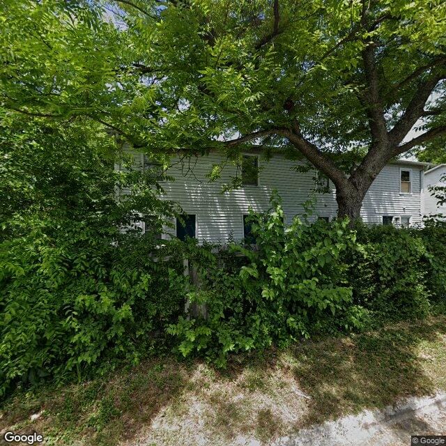 631 Watson St
