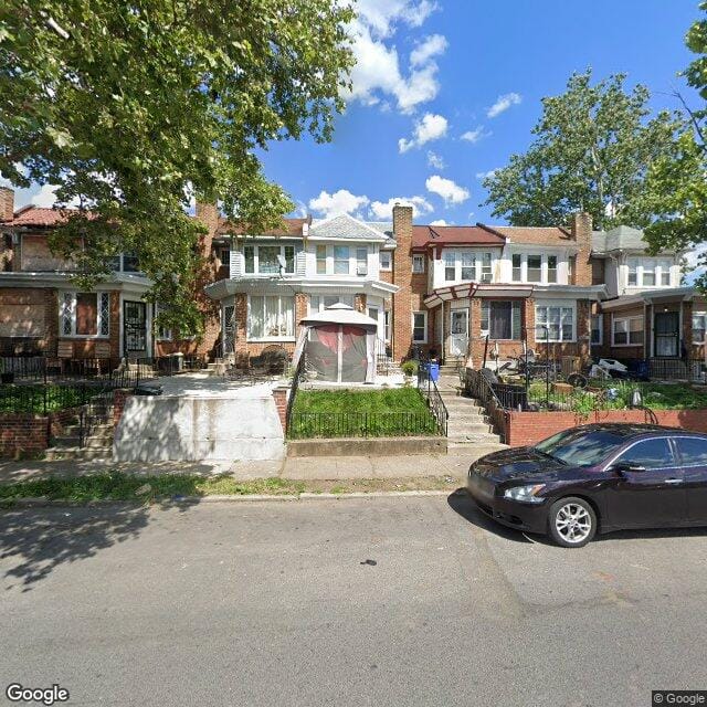 6607 N 18th St