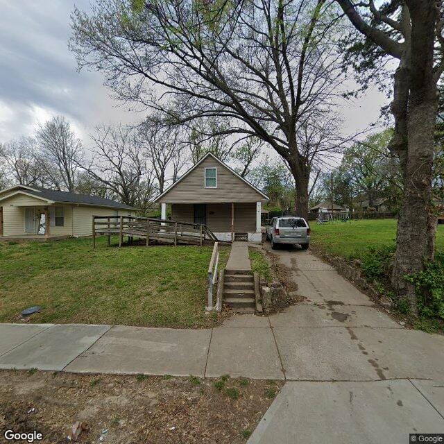 6716 Walrond Ave