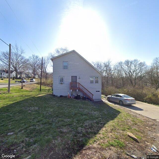 6901 Jackson Ave