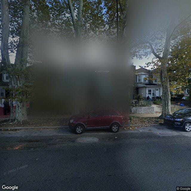 6907 N Broad St