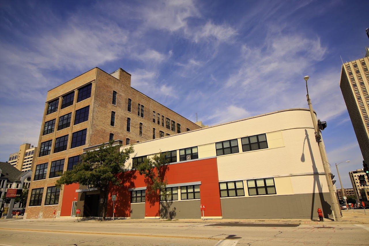 700 Lofts