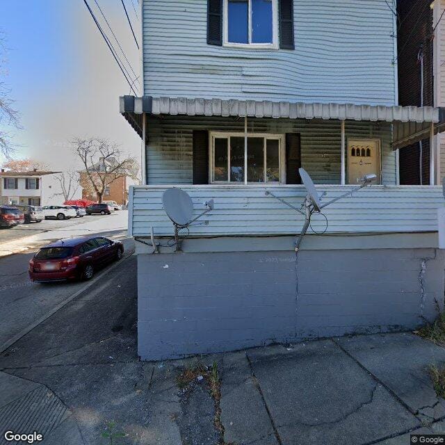 701 Coursin St