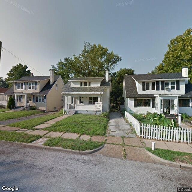 7112 Woodrow Ave