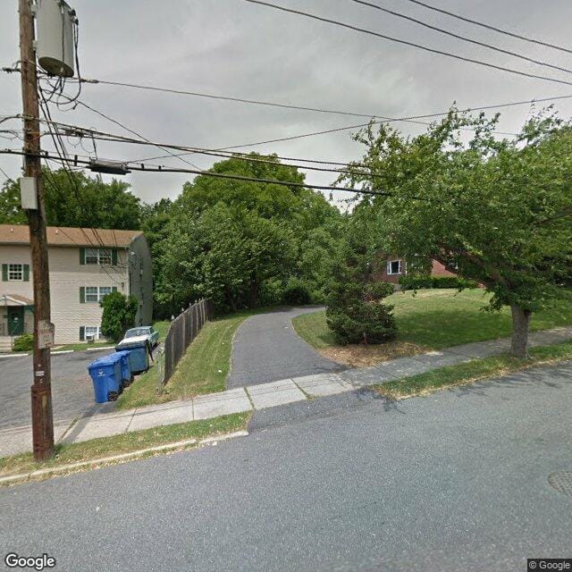 715 723 E Hamilton St