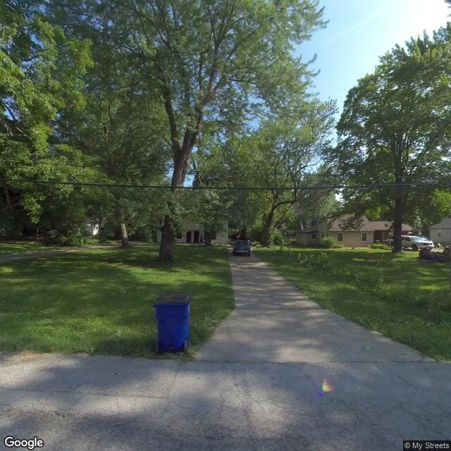 7811 E 86th St