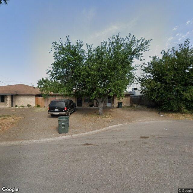 801 W 24th St