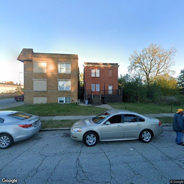 805 Adams St