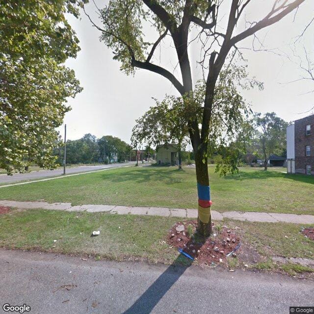 805 Maryland St