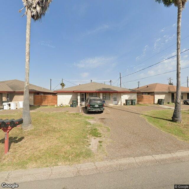 805 W 24th St