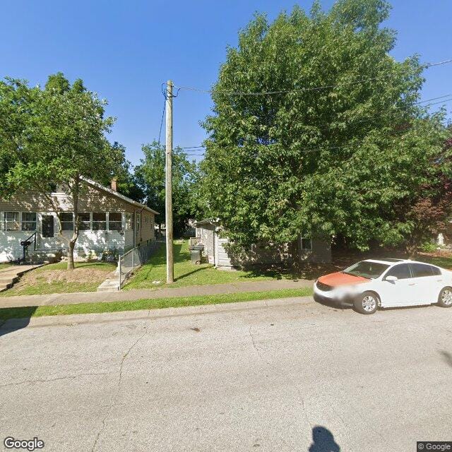 823 Walnut St