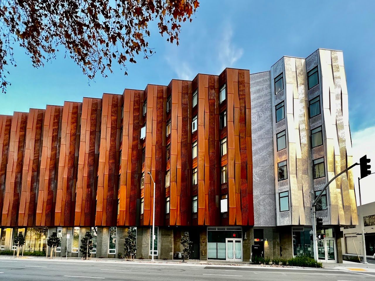 833 Bryant Apartments
