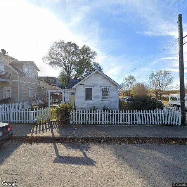905 Buchanan St