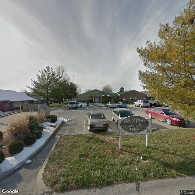 911 S Apache Dr