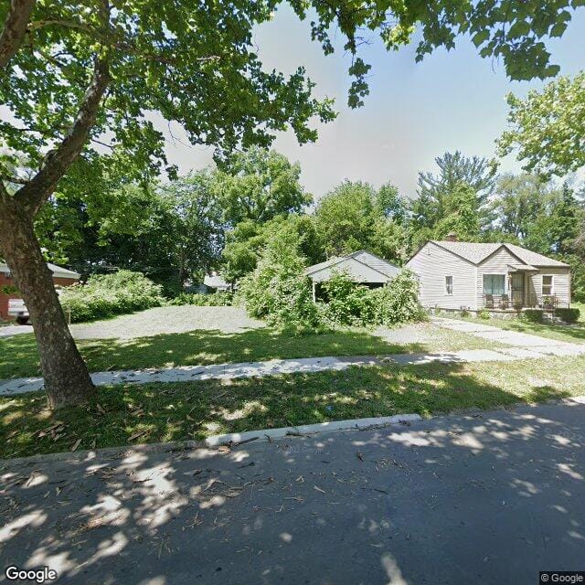 9243 Sussex St
