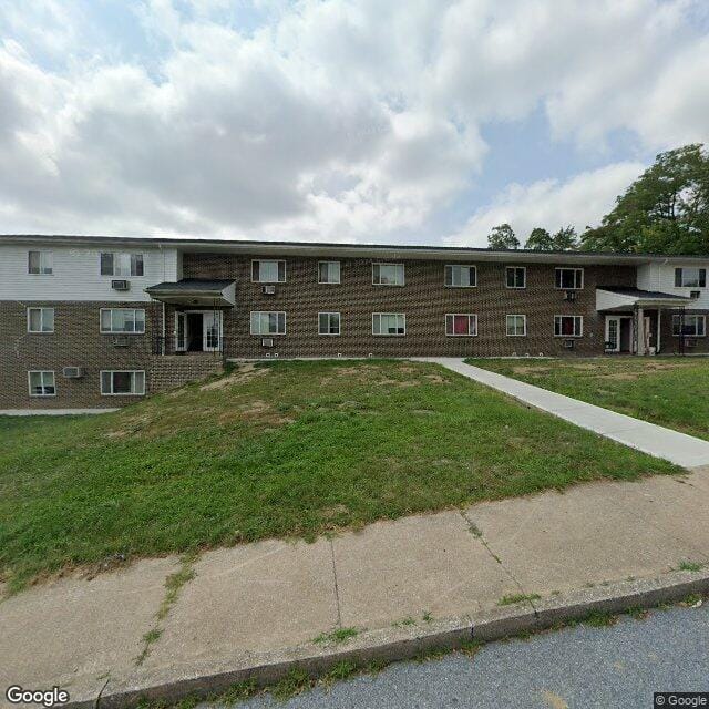 96 98 Kempton Ave