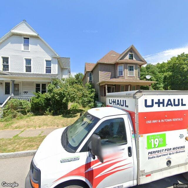 98 Woodward St
