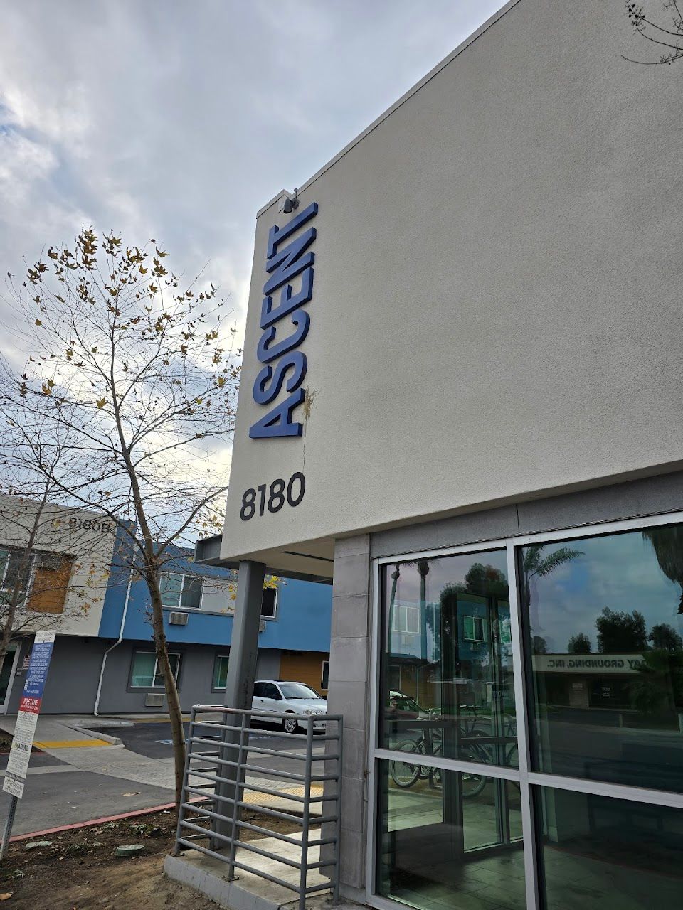 Airport Inn Apartments