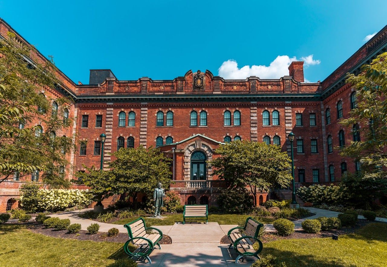 Alexander Street Apartments