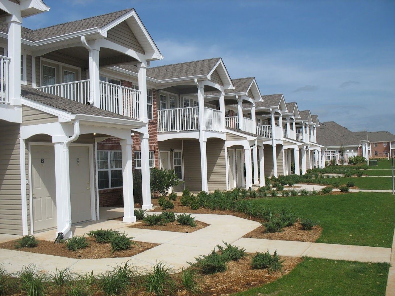 Alison Pointe Apts