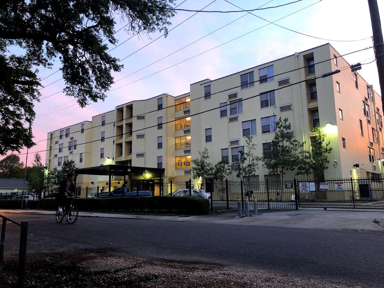 Annunciation Inn Apartments