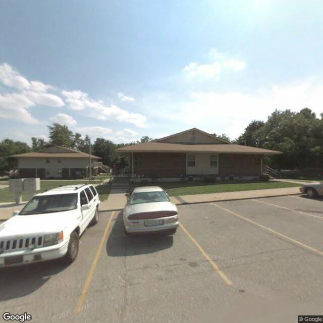 Apple Court Apts