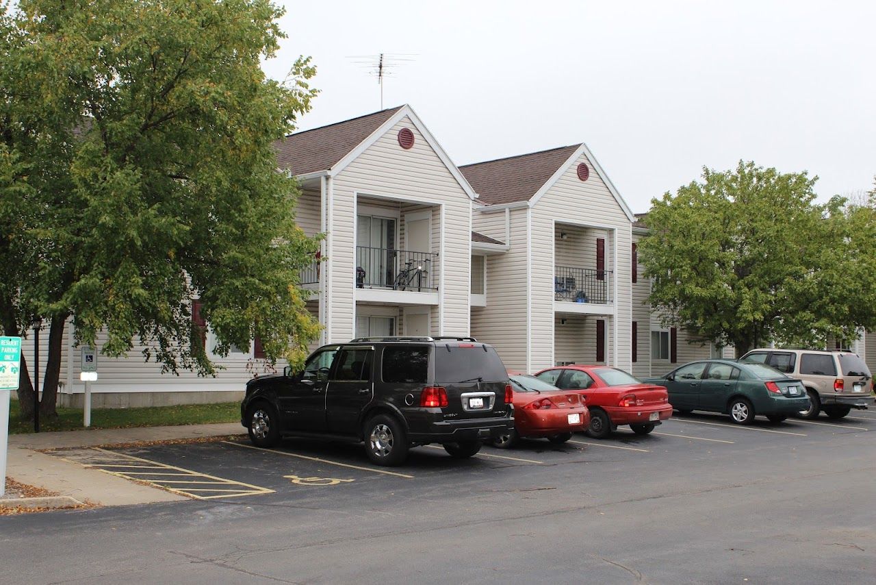 Appleton Court