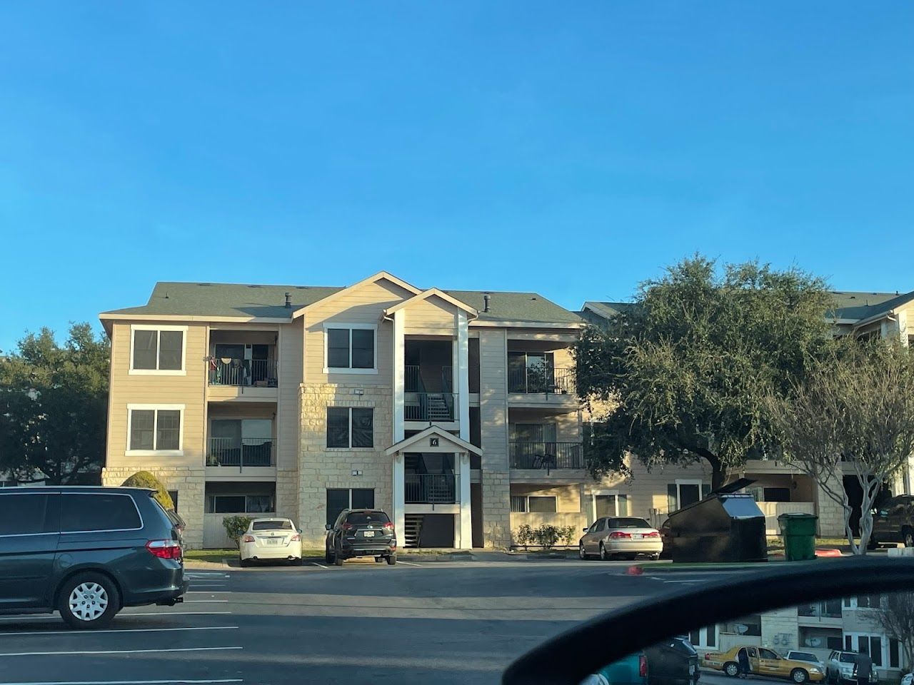 Arrowhead Park Apts