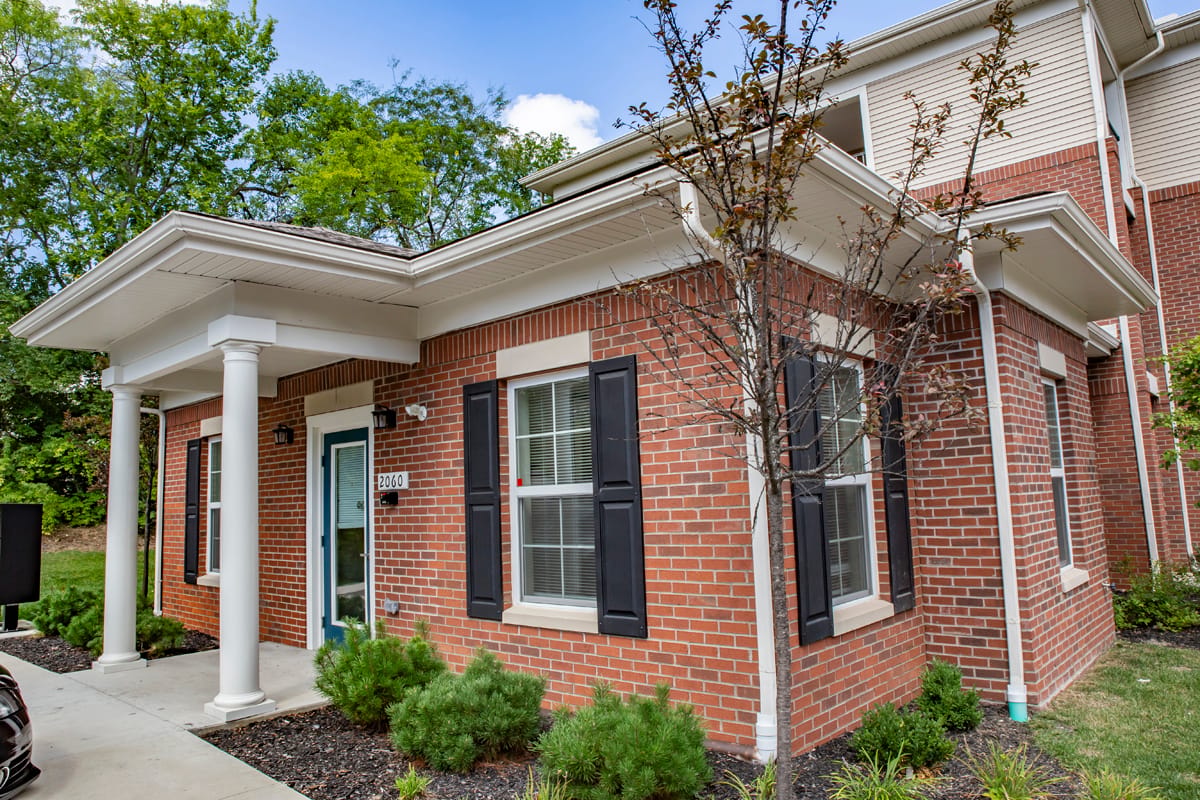Arrowleaf Apartments